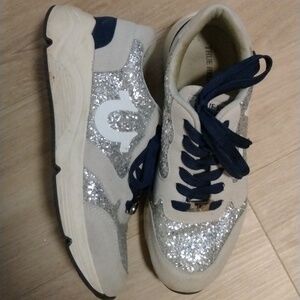 TRUE RELIGION- Glitter Bling Sneakers Size 9